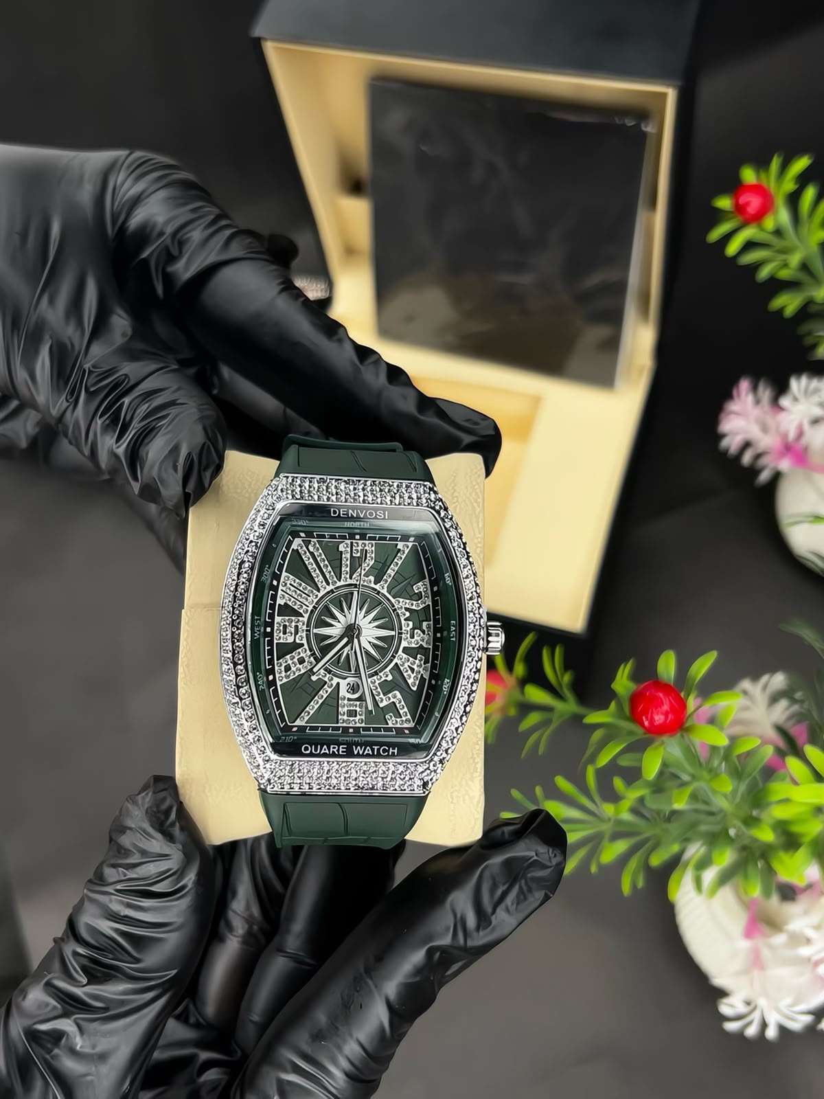 Denvosi Luxury Men's Diamond-Studded Watch ā Premium Fashion Timepiece